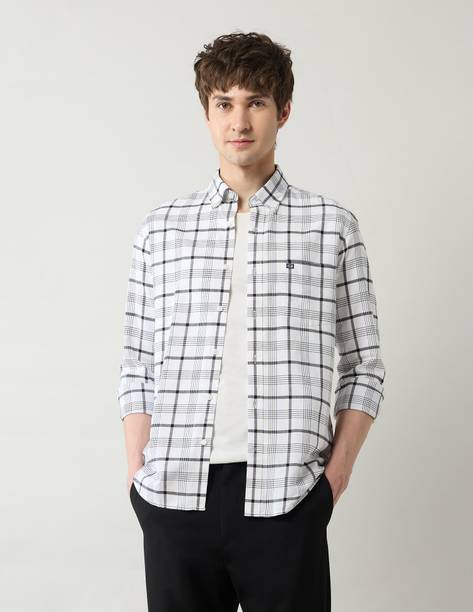 Men Slim Fit Checkered Button Down Collar Casual Shirt