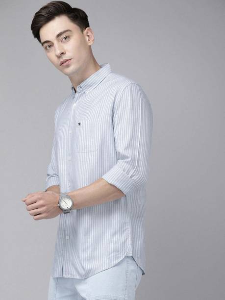 Men Slim Fit Striped Button Down Collar Casual Shirt