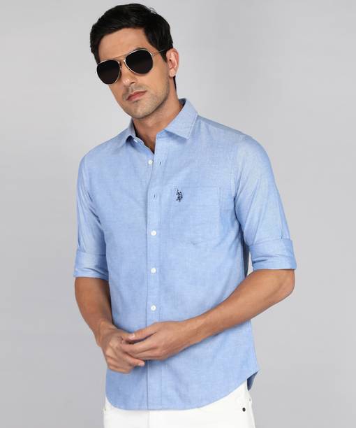 Men Tailored Fit Solid Spread Collar Casual Shirt