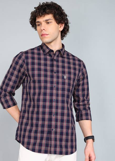 Men Regular Fit Checkered Cut Away Collar Casual Shirt