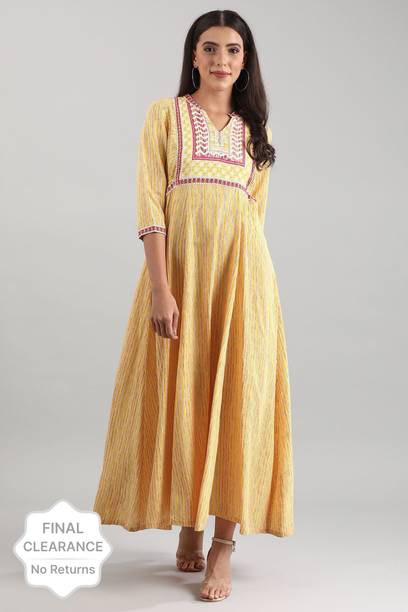 Women Printed Viscose Rayon Flared Kurta