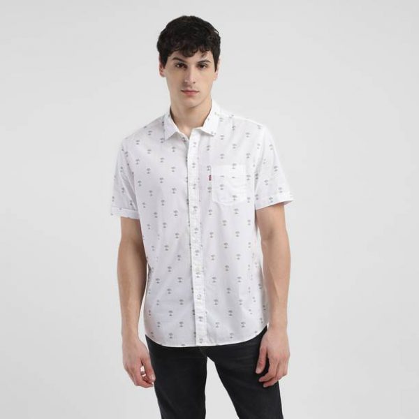 Men Slim Fit Printed Spread Collar Casual Shirt