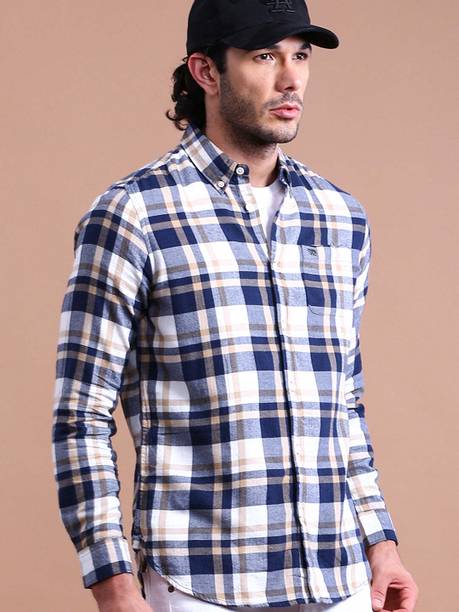 Men Slim Fit Checkered Button Down Collar Casual Shirt