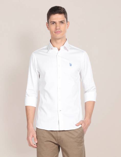 Men Tailored Fit Solid Spread Collar Casual Shirt