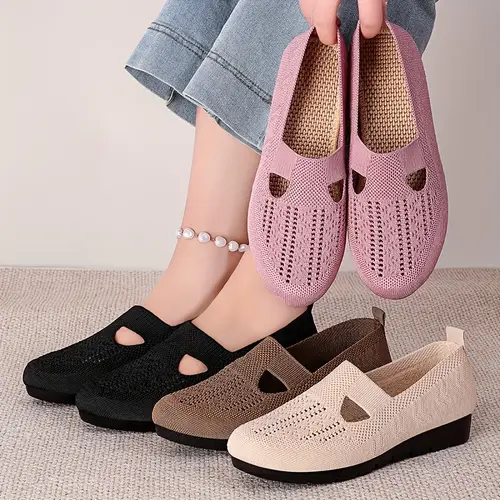 Women’s Lightweight Mesh Breathable Slip-On Shoes - Comfortable Flat Casual