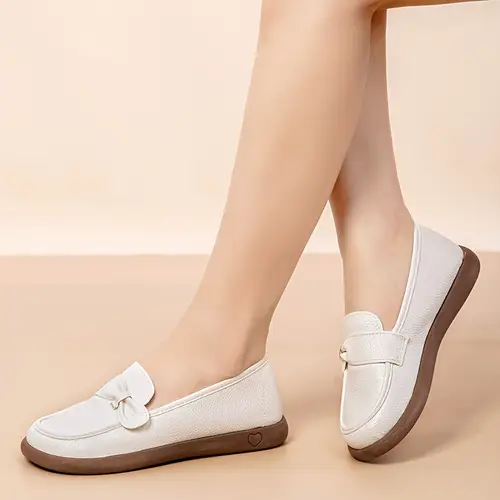Women’s Elegant Slip-On Loafers With Bow Detail - Glossy Tpu