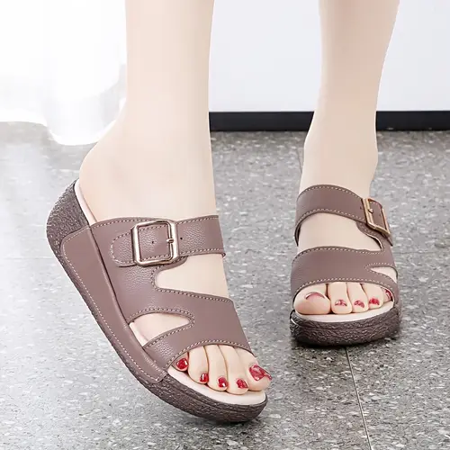 Women’s Summer Sandals With Thick Non-Slip Sole & Buckle Closure