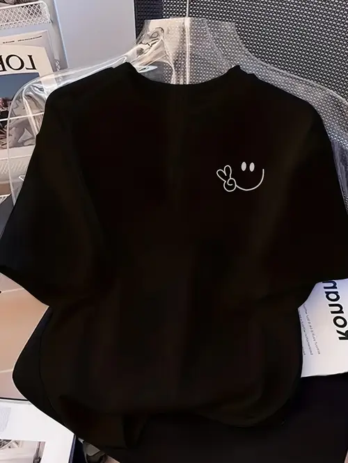 Women’S Casual Short Sleeve T-Shirt - Black & White Simple