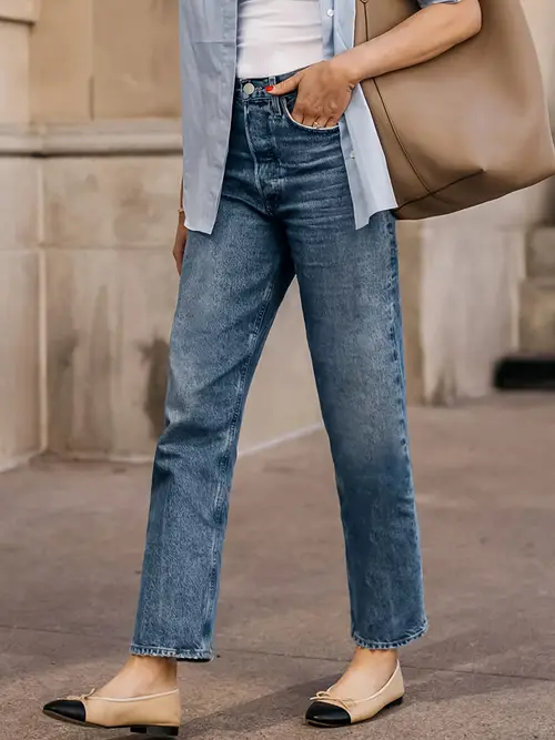 Women's Elegant Wash Blue Distressed Denim Jeans - Stretch Slim-Fit Straight-Leg Blue Washed Pants with Pockets