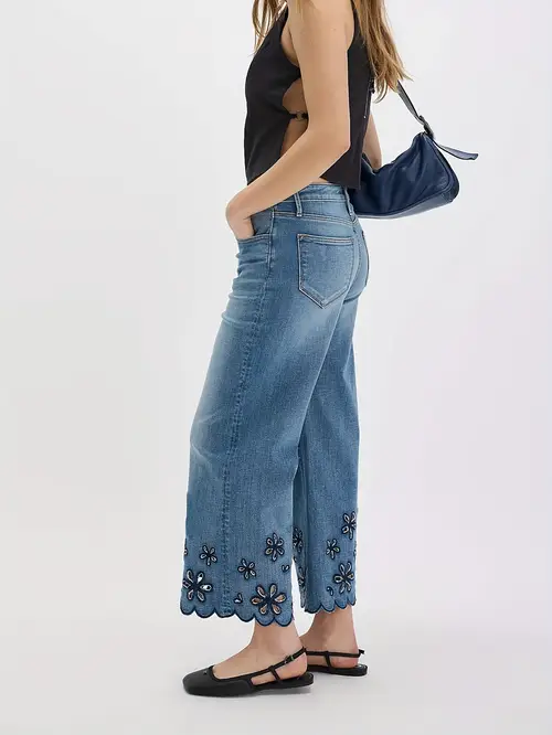 AW25 Women'S Y2K Stretch Straight Leg Jeans - Washed Mid Blue Denim with Floral Embroidery